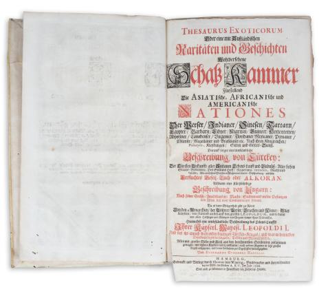 Happelio, Everhardo Guernero [Happel, Eberhard Werner]: Thesaurus exoticorum. Oder eine mit außländischen Raritäten und Geschichten wohlversehene Schatz-Kammer, fürstellend die asiatische, africanische und americanische Nationes  Hamburg, 1688. Th. v. Wiering.  